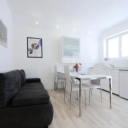 Apartment Studios Artessa