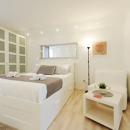 Apartment Studios Artessa Zadar